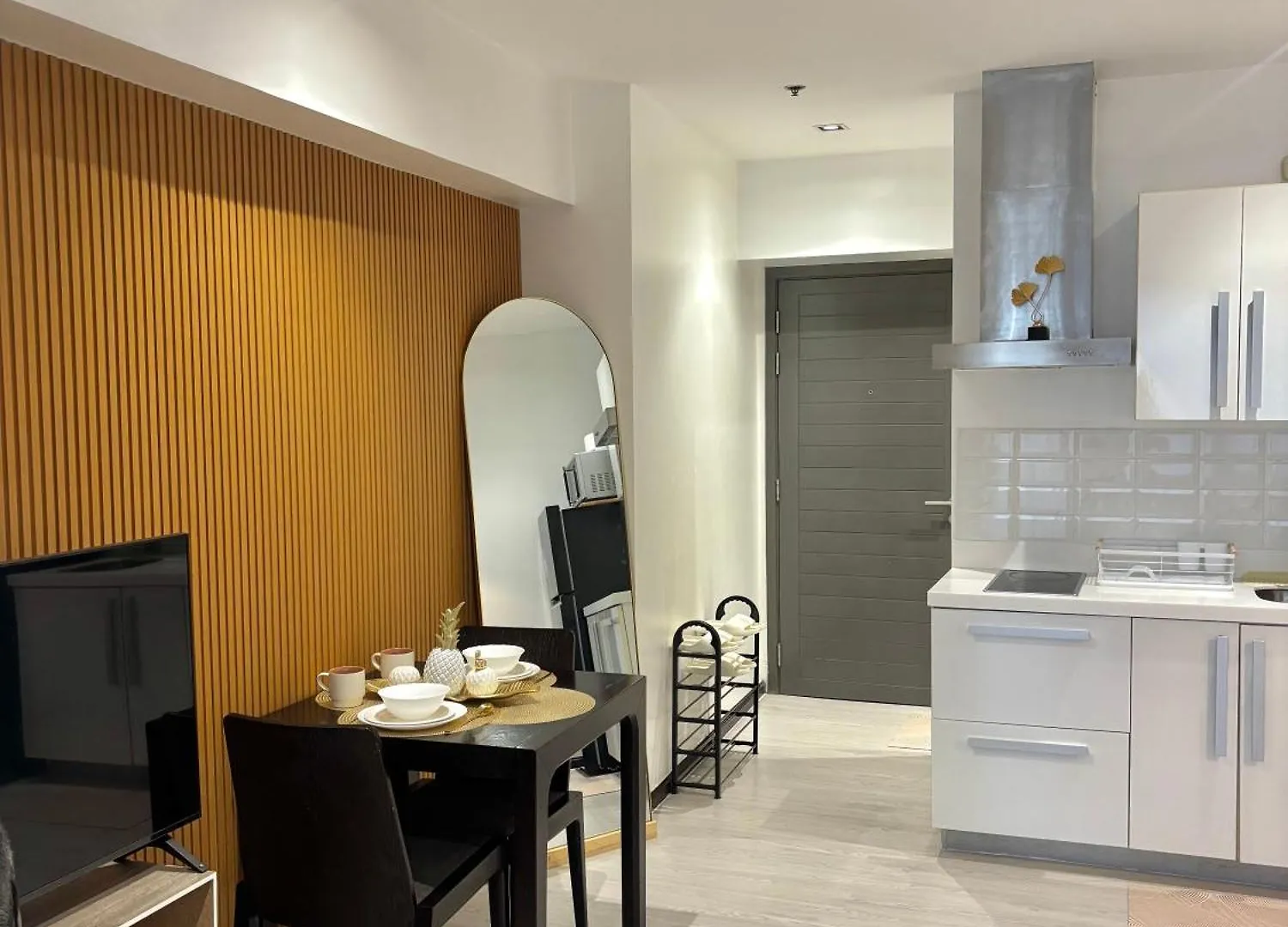 Elixirstaycation At Knightsbridge Residences Manila Aparthotel